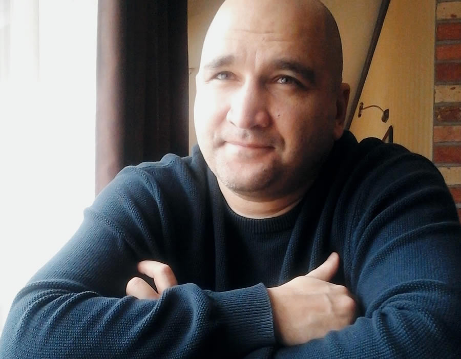 Szombathelyi Attila dekorfal tervező és kivitelező